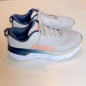 Hoka One Women’s Bondi 7